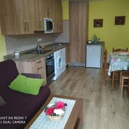 Apartamentos La Huerta De La Torre Onís Exterior foto
